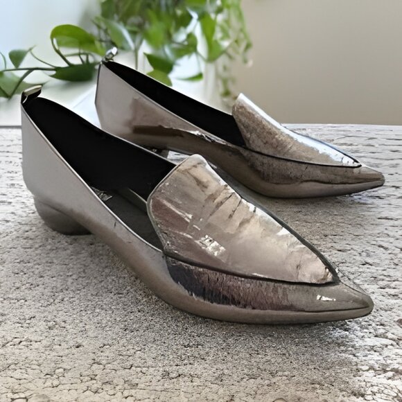 Jeffrey Campbell silver Womens Viona Loafer Slip-On Pointed - Picture 1 of 9